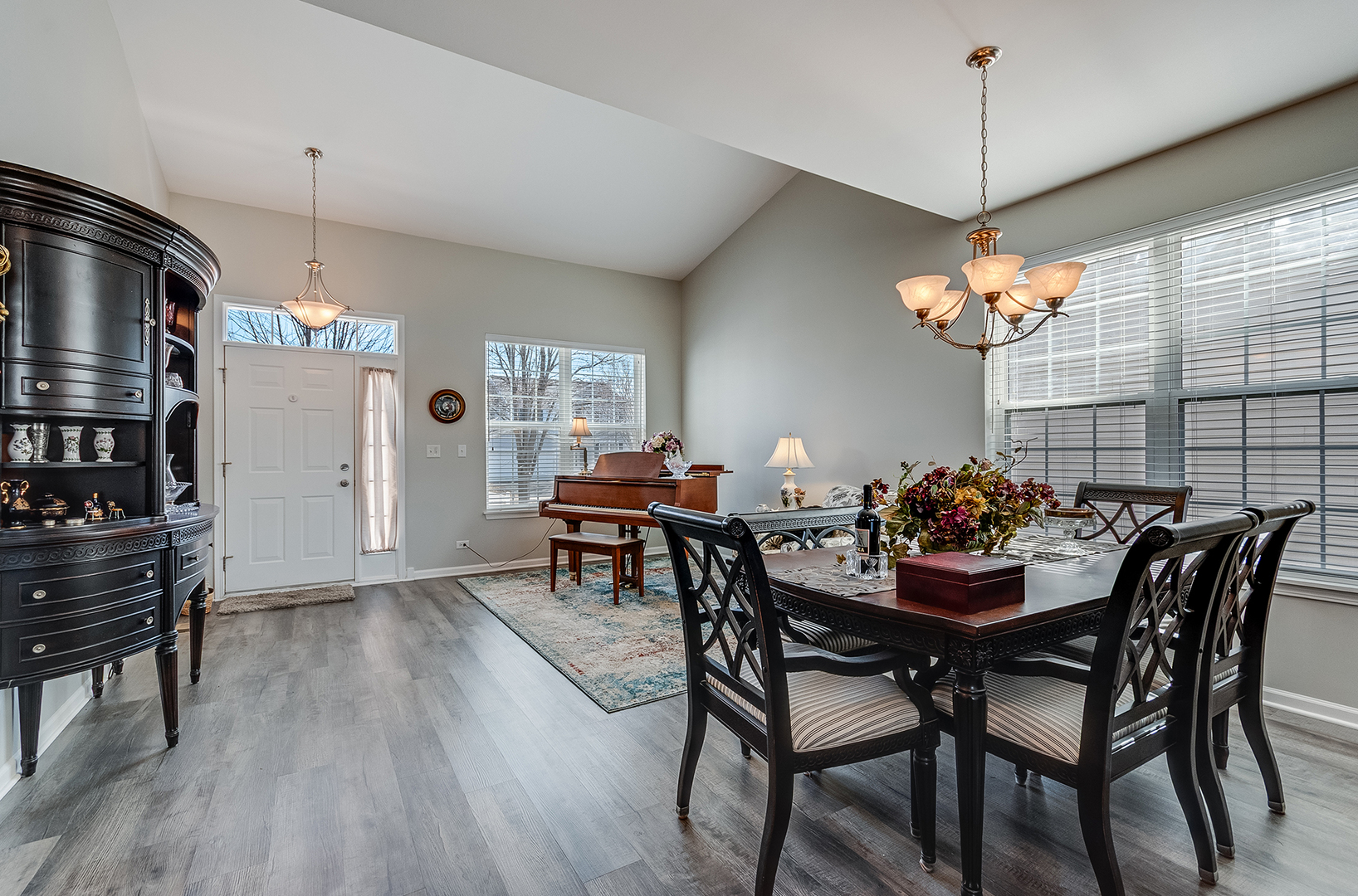 2185 Fescue Drive, Aurora, IL 60504