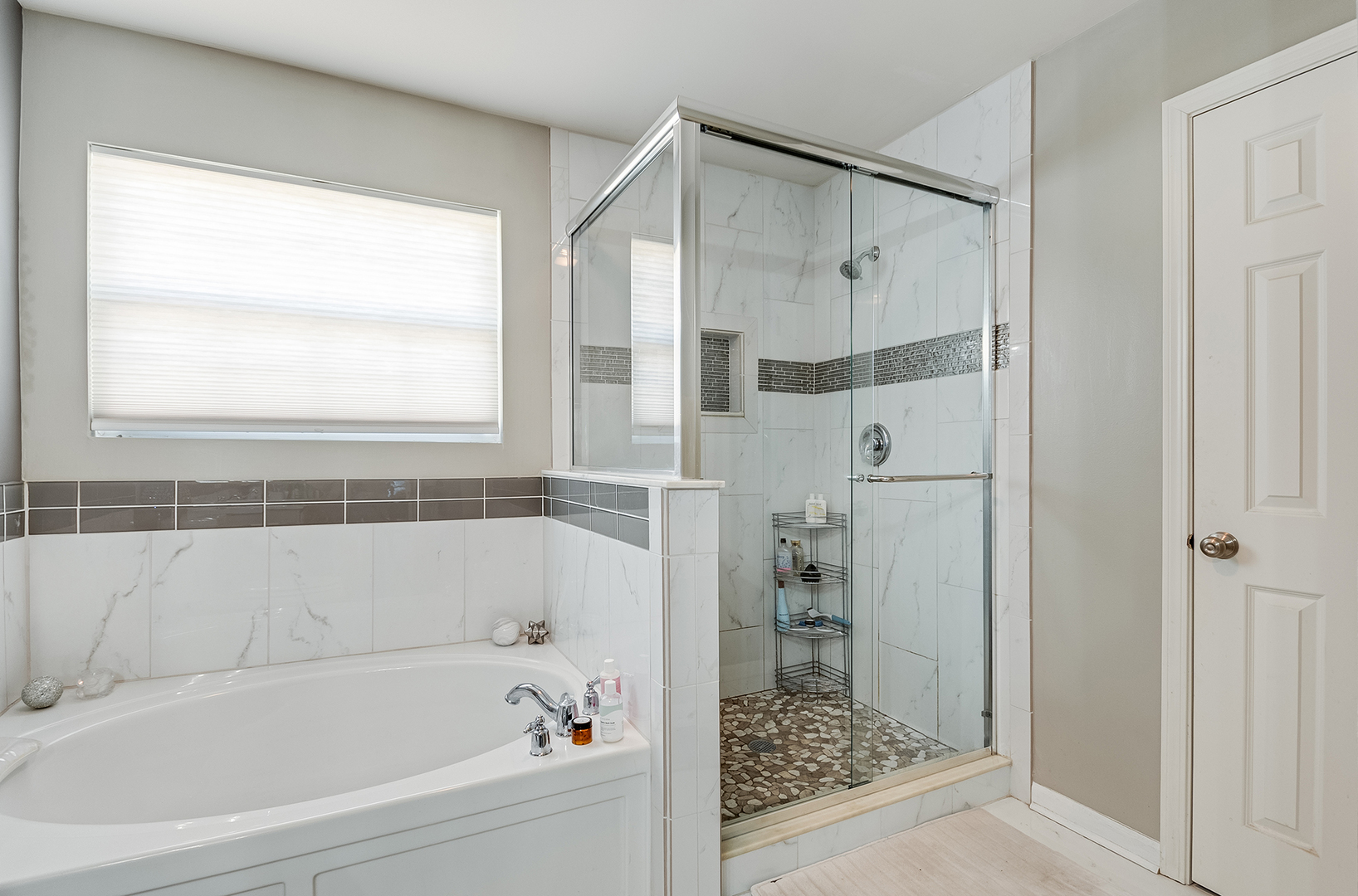 2185 Fescue Drive, Aurora, IL 60504