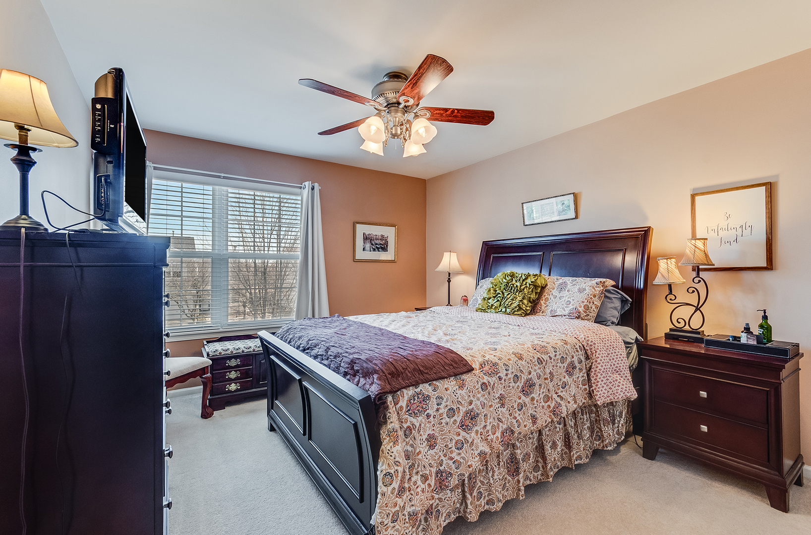 2185 Fescue Drive, Aurora, IL 60504