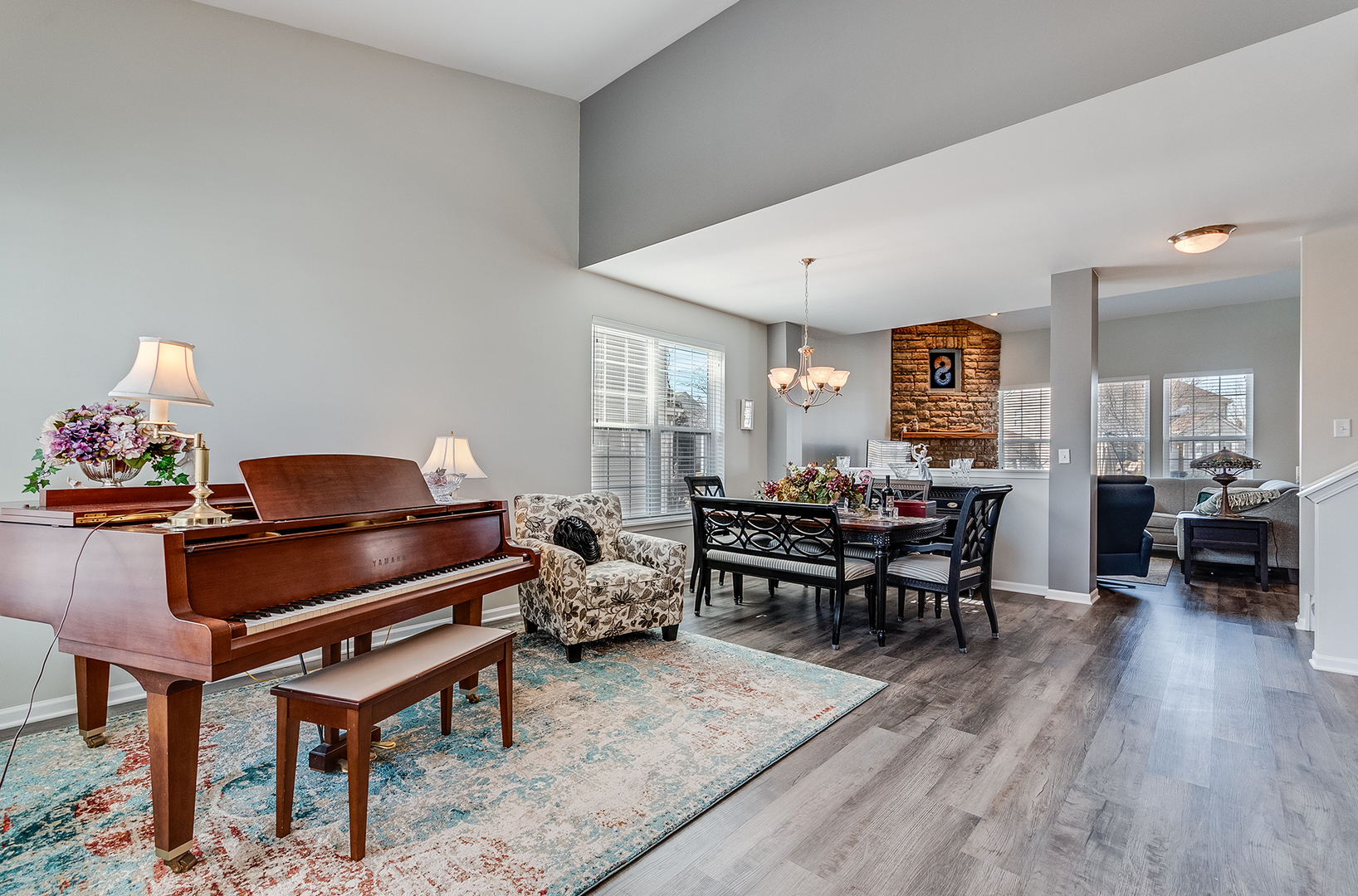 2185 Fescue Drive, Aurora, IL 60504