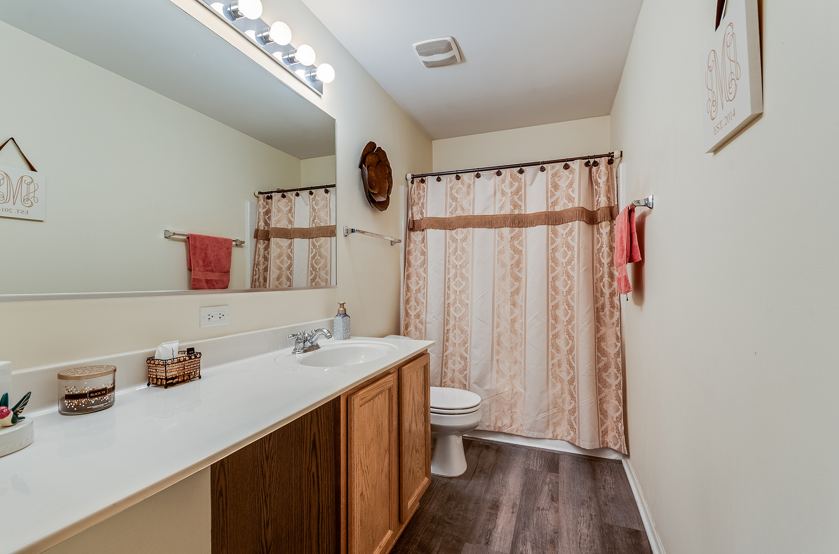 2185 Fescue Drive, Aurora, IL 60504