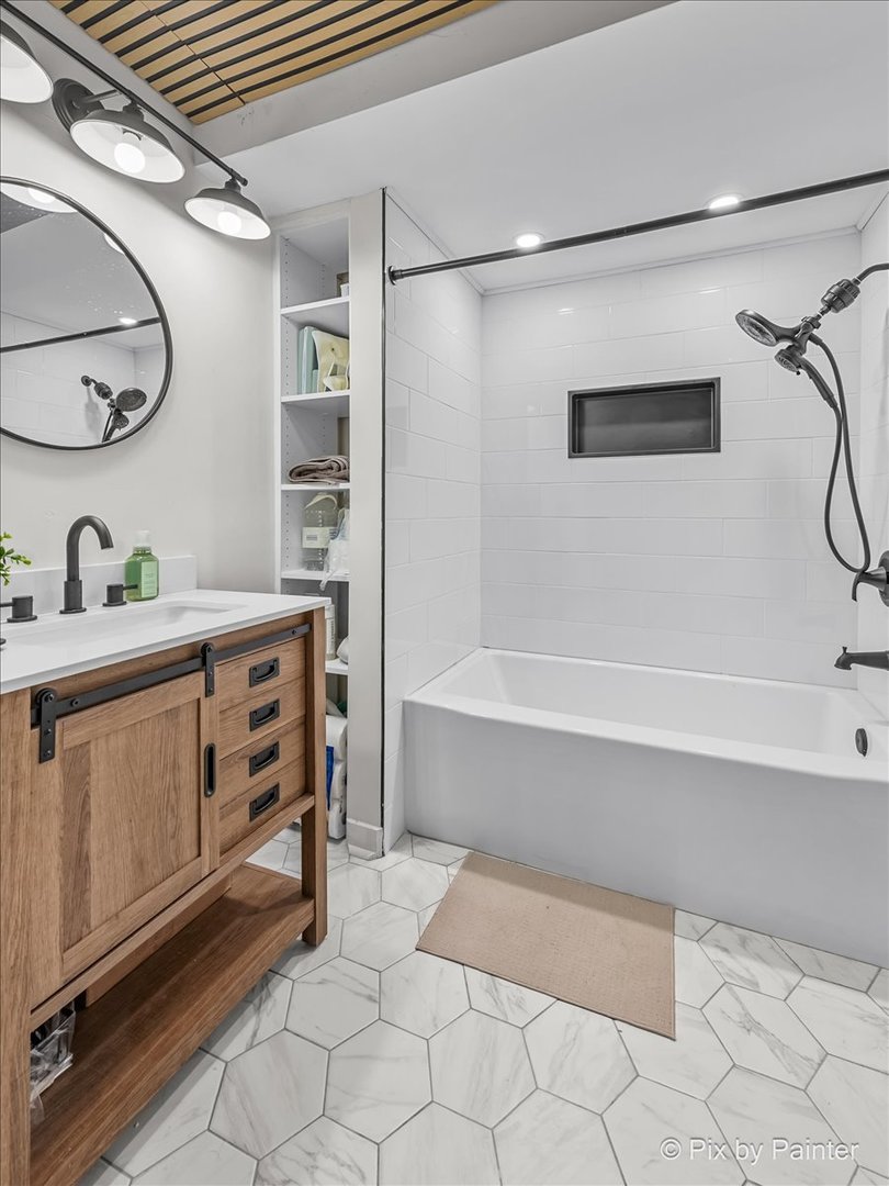 117 SW BENEDICT Drive, Poplar Grove, IL 61065