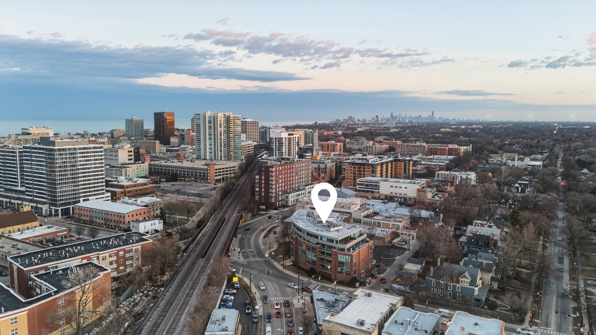 1228 EMERSON Street #304, Evanston, IL 60201