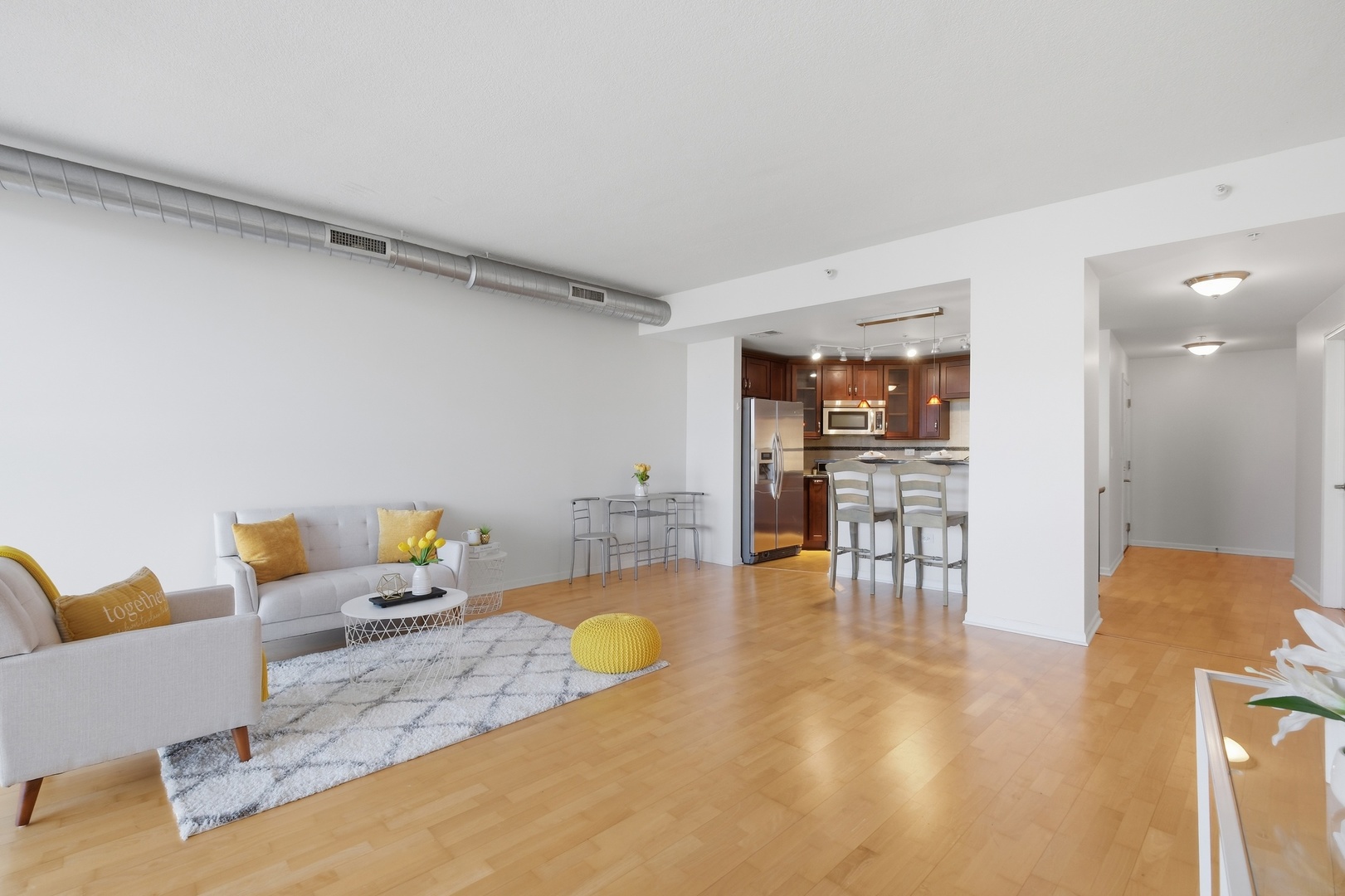 1228 EMERSON Street #304, Evanston, IL 60201