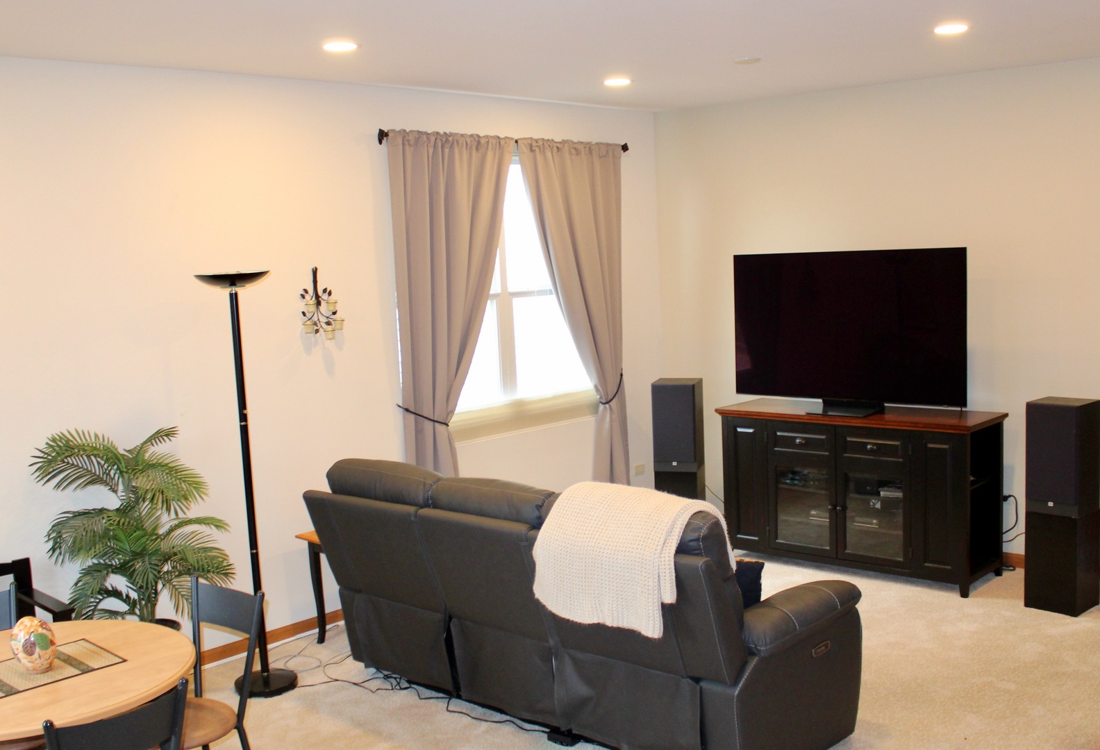 12230 Songbird Lane, Huntley, IL 60142