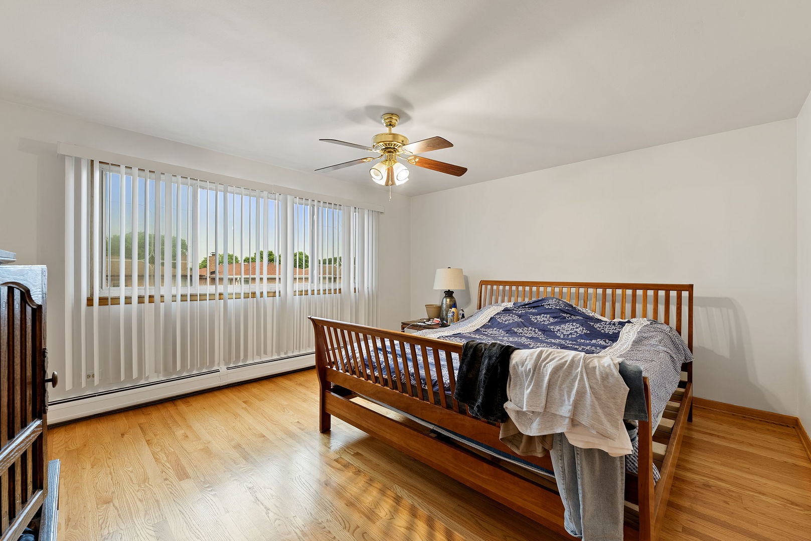 8729 W Summerdale Avenue, Chicago, IL 60656