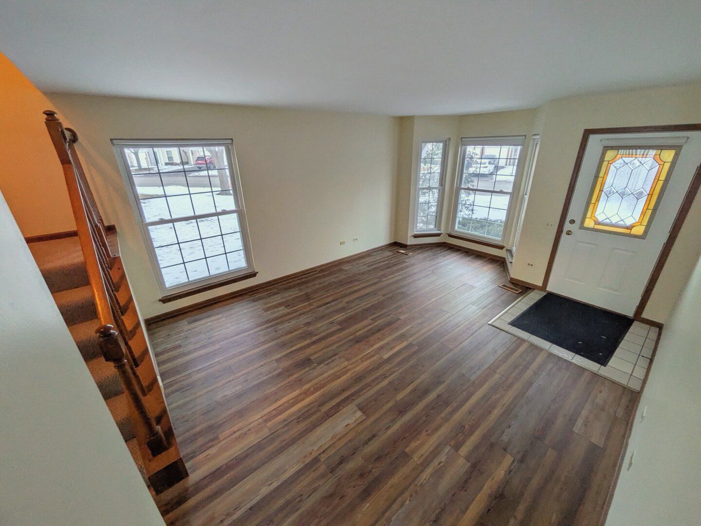 28 N Oltendorf Road #28, Streamwood, IL 60107