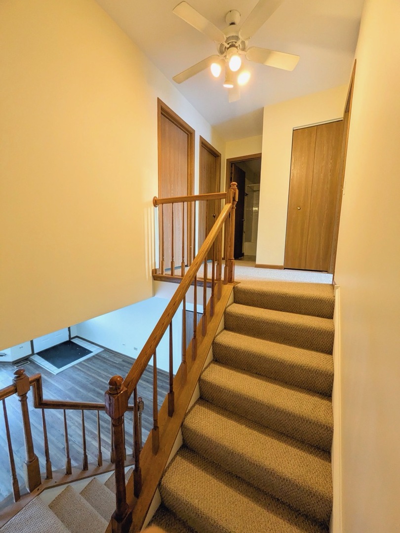 28 N Oltendorf Road #28, Streamwood, IL 60107