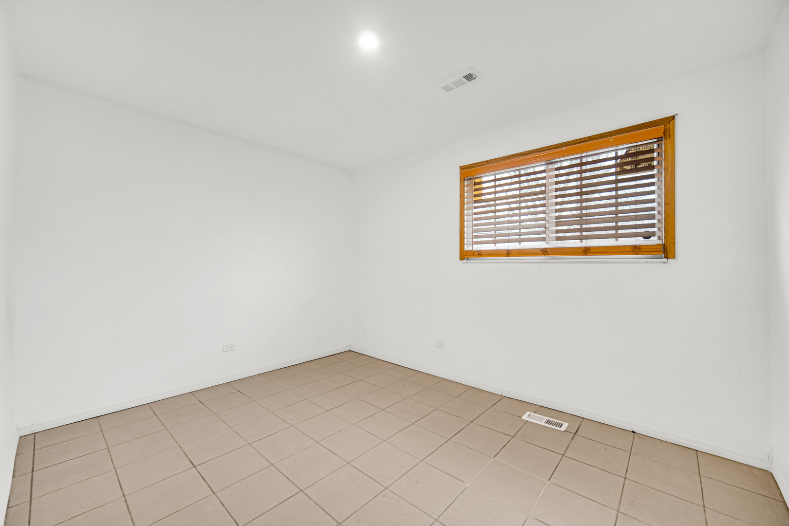 341 Boston Street, Chicago Heights, IL 60411