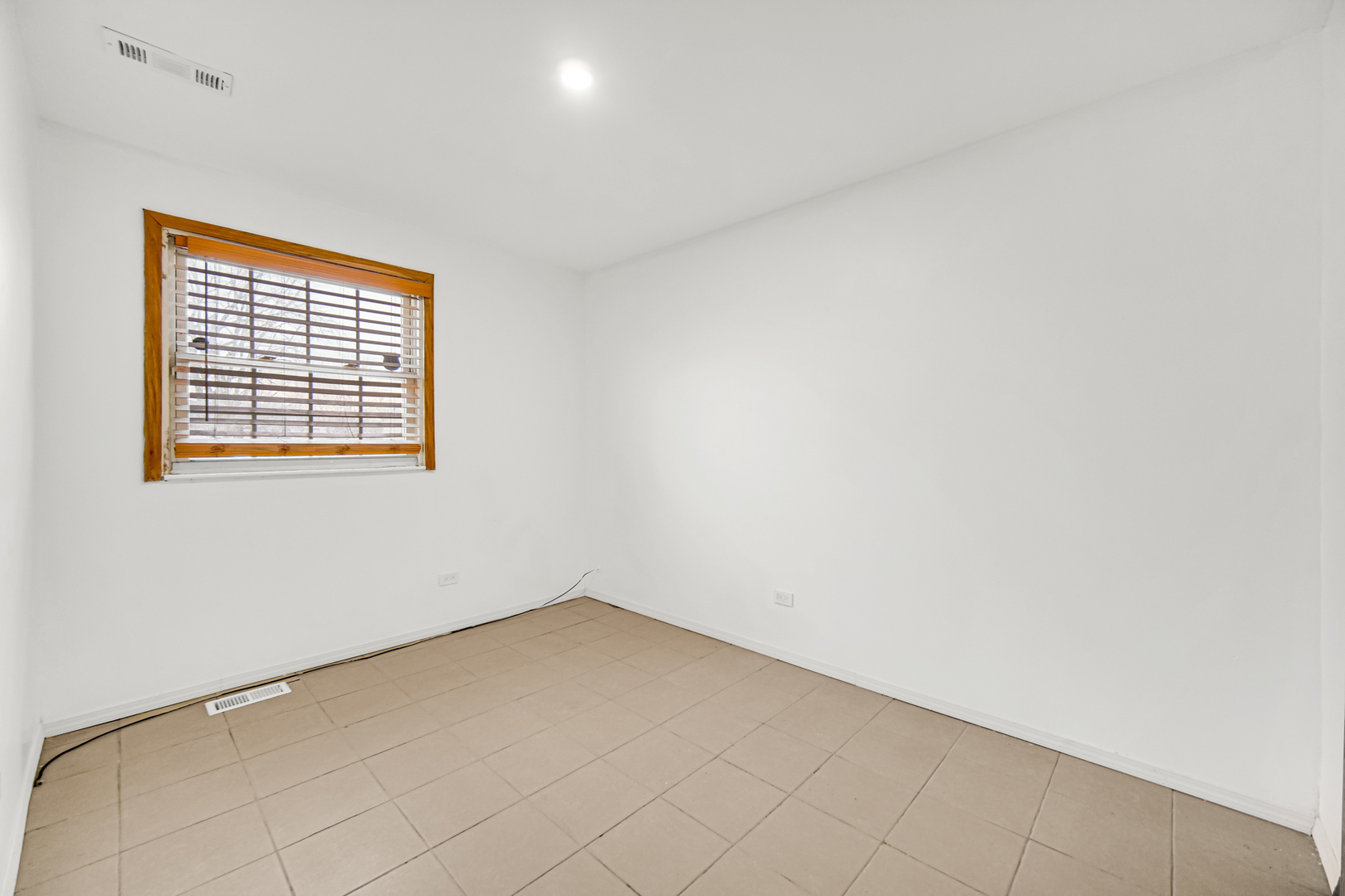 341 Boston Street, Chicago Heights, IL 60411