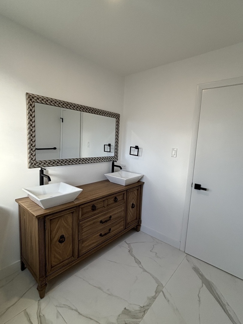 South Holland, IL 60473