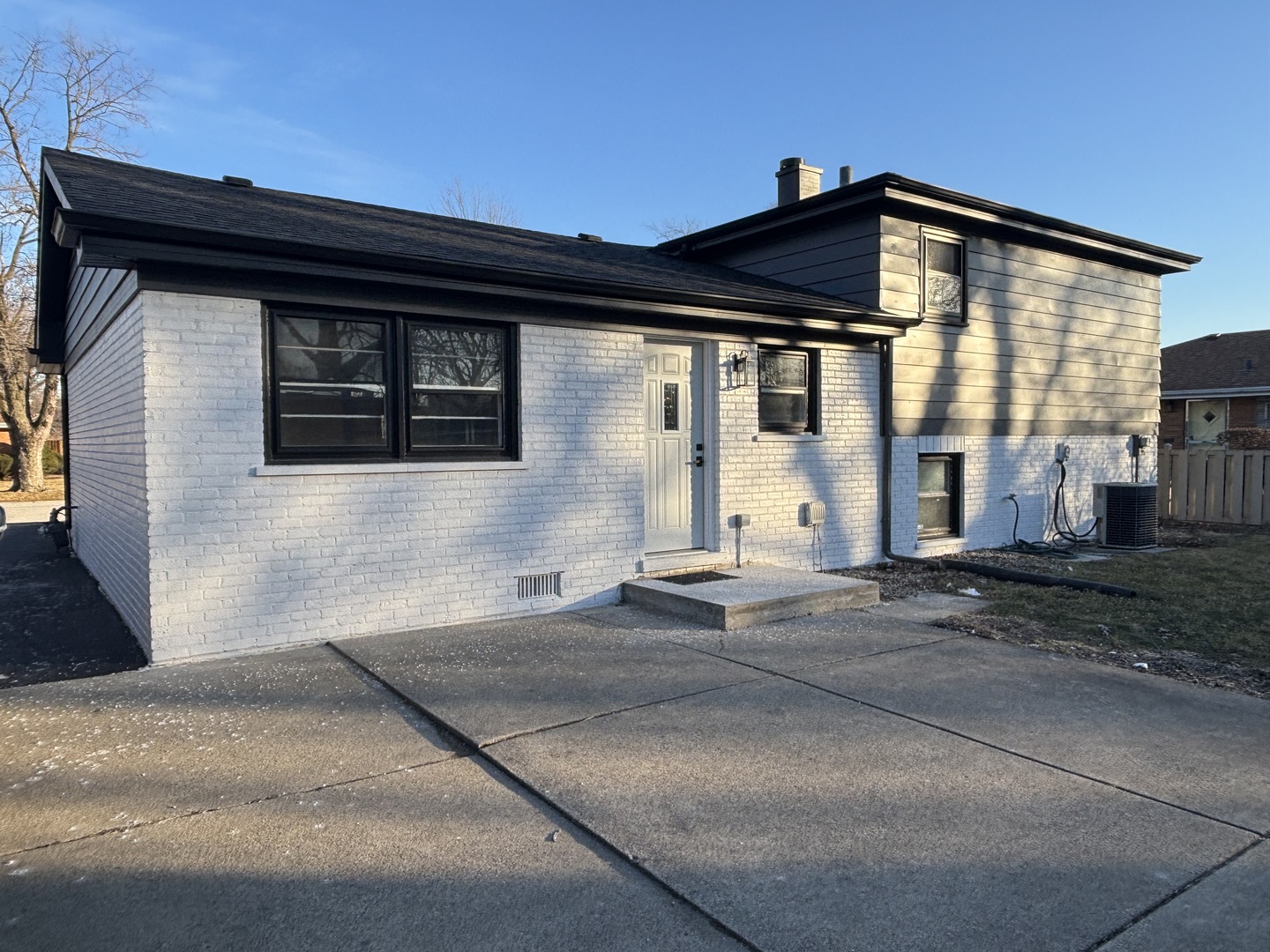 South Holland, IL 60473