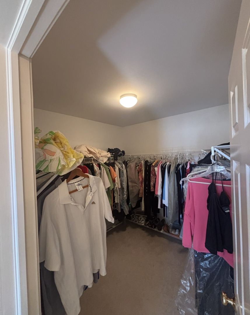 354 Aaron Lane, Bolingbrook, IL 60440