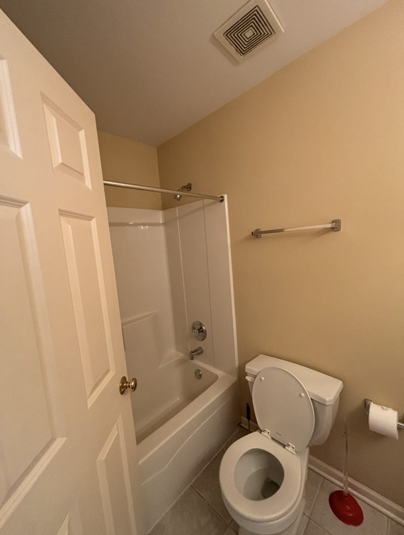 354 Aaron Lane, Bolingbrook, IL 60440