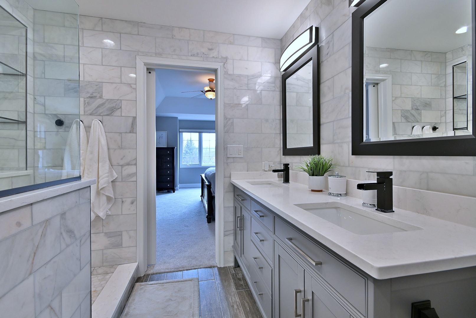 142 W 3rd Street #142, Elmhurst, IL 60126