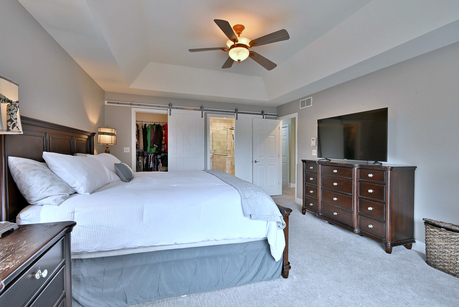 142 W 3rd Street #142, Elmhurst, IL 60126