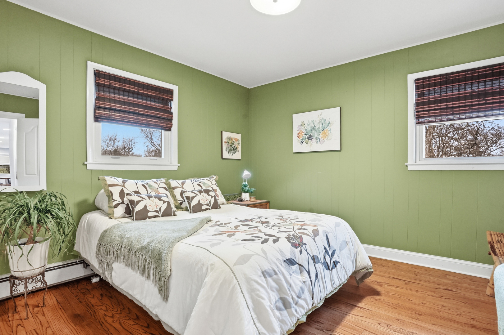 34757 N Iroquois Trail, McHenry, IL 60051