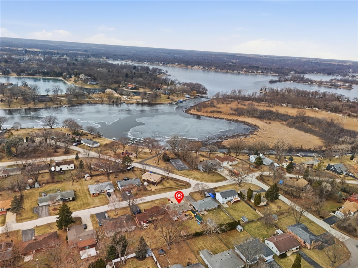 34757 N Iroquois Trail, McHenry, IL 60051