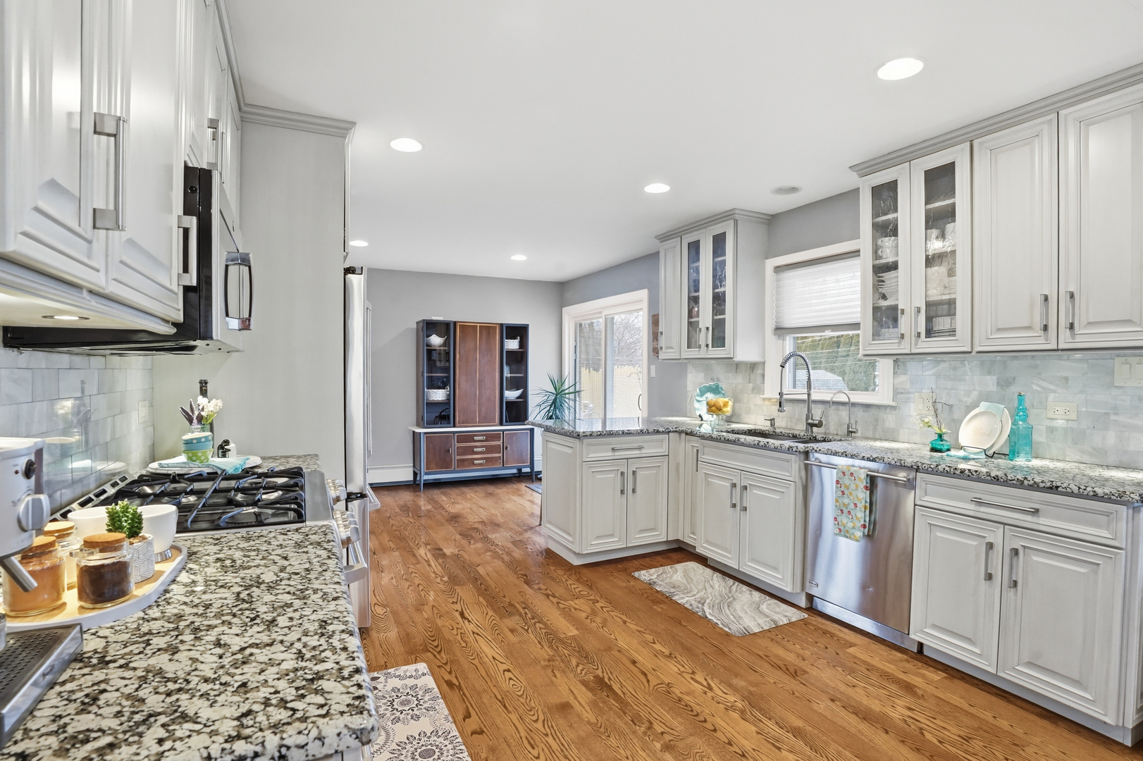 34757 N Iroquois Trail, McHenry, IL 60051