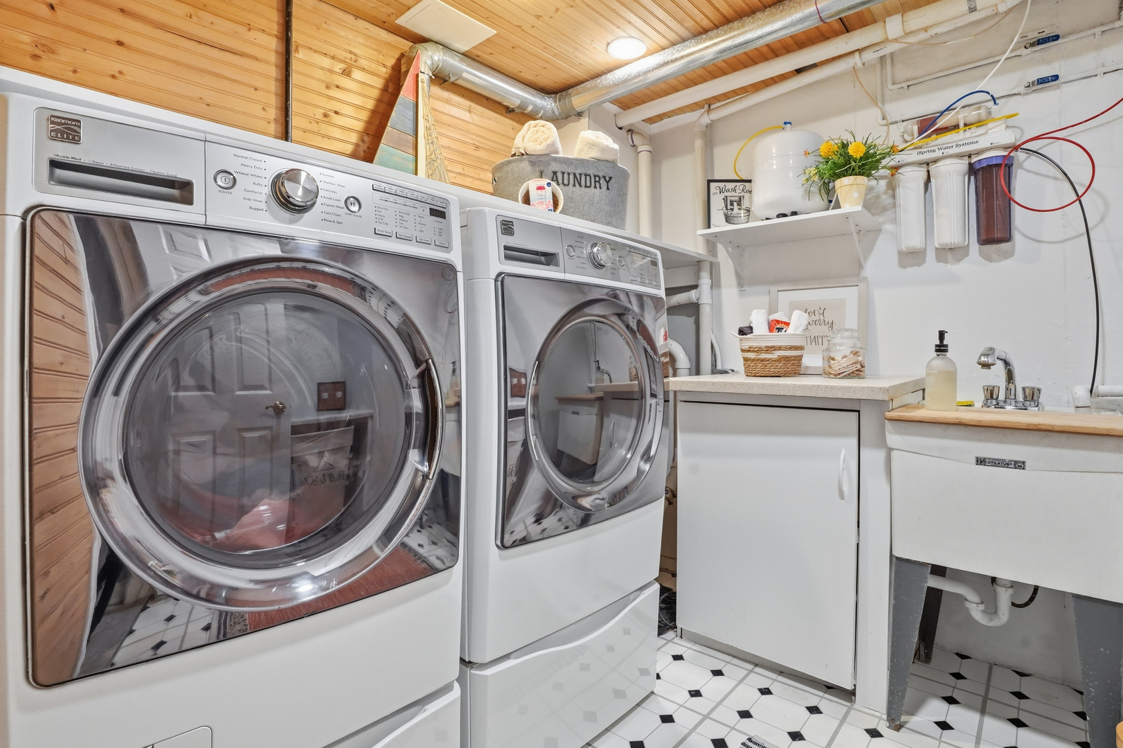 34757 N Iroquois Trail, McHenry, IL 60051