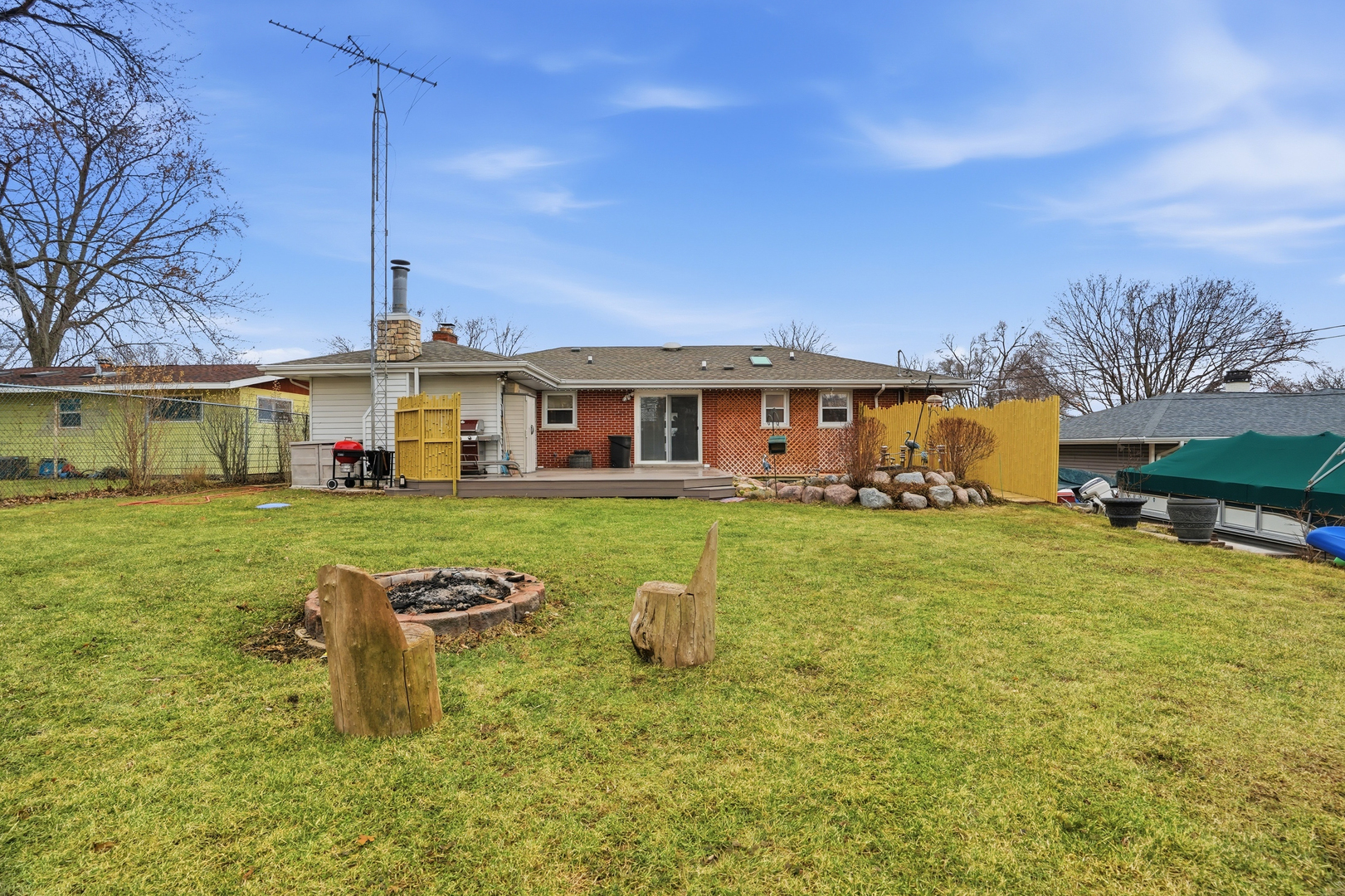 34757 N Iroquois Trail, McHenry, IL 60051