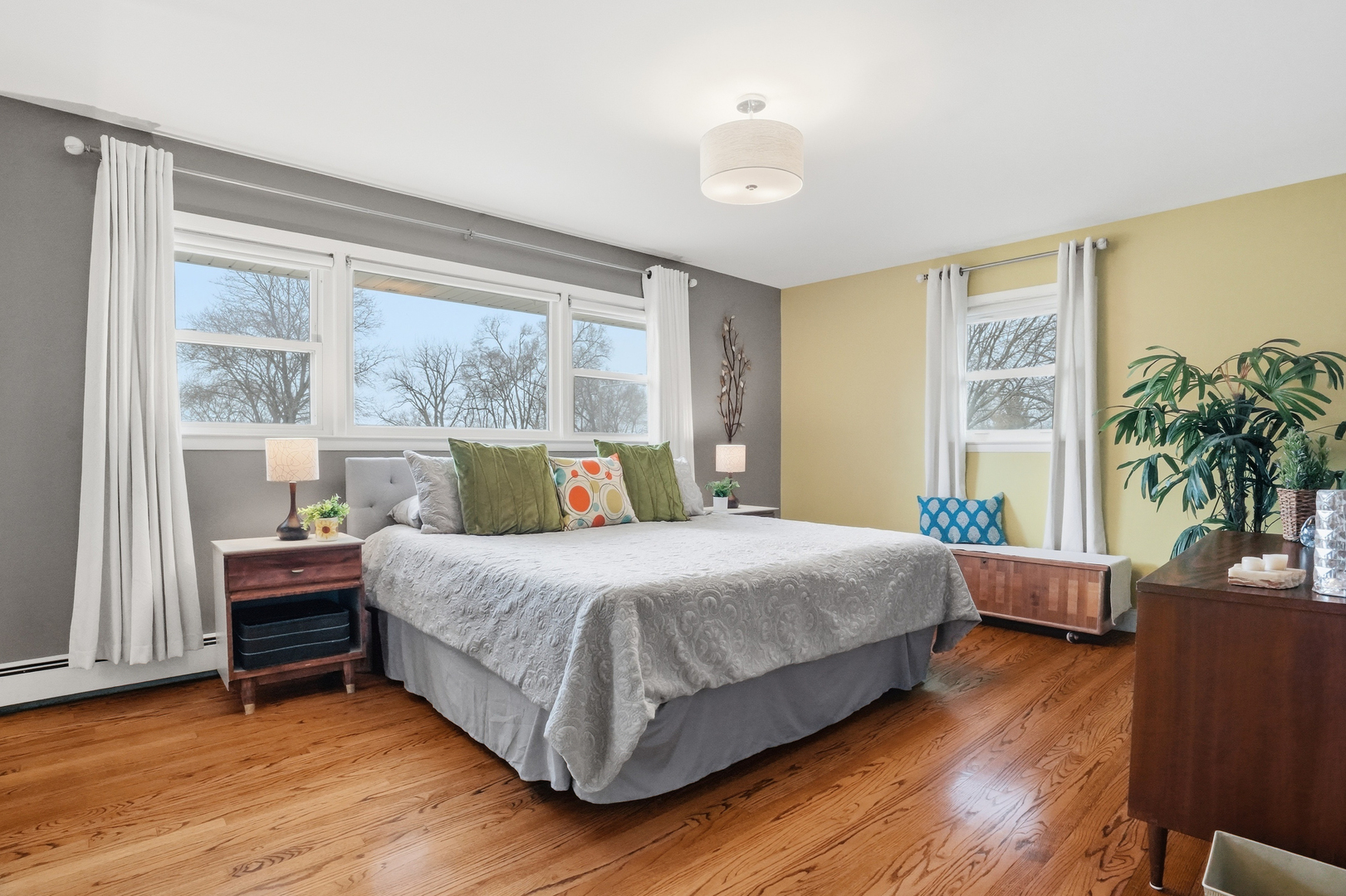 34757 N Iroquois Trail, McHenry, IL 60051