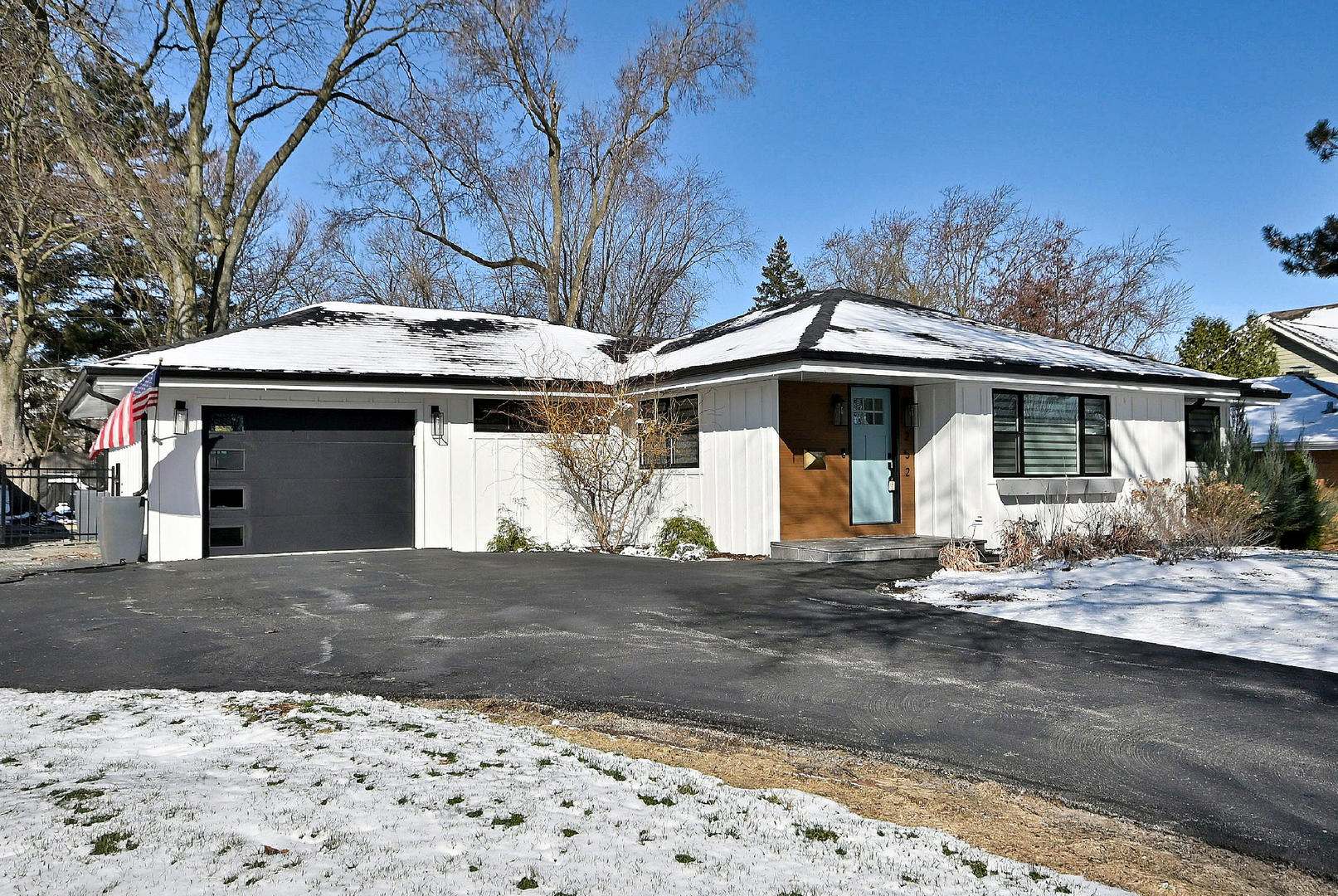 252 Ann Street, Clarendon Hills, IL 60514