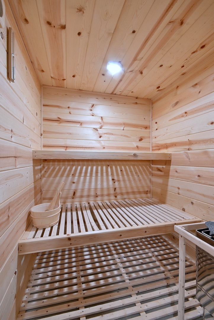 252 Ann Street, Clarendon Hills, IL 60514