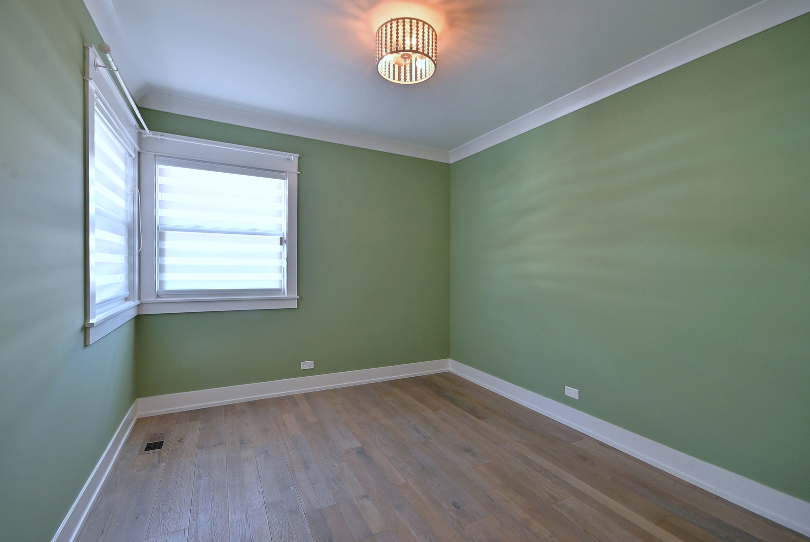 252 Ann Street, Clarendon Hills, IL 60514