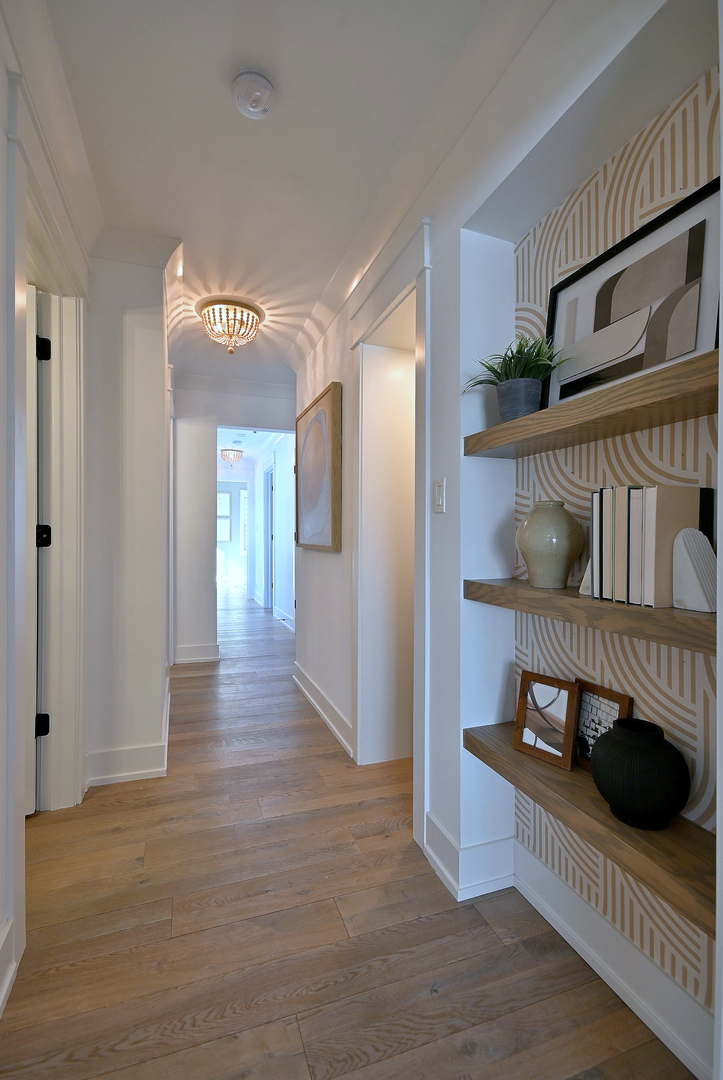 252 Ann Street, Clarendon Hills, IL 60514