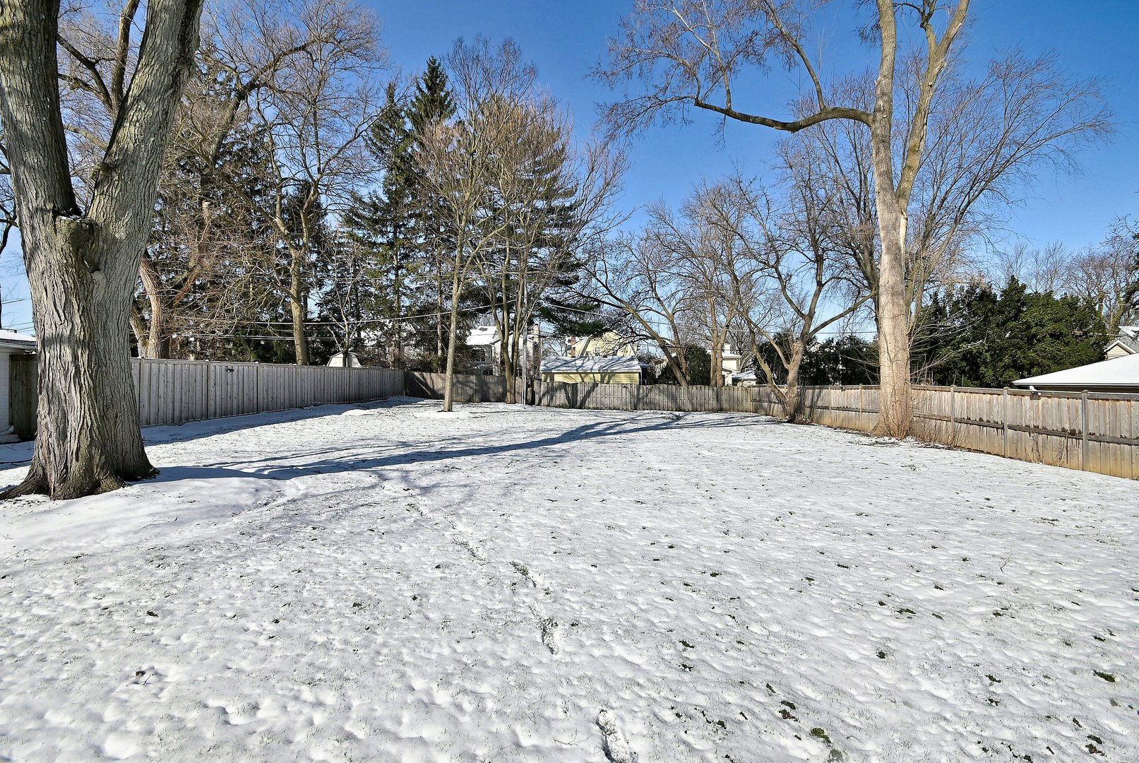 252 Ann Street, Clarendon Hills, IL 60514