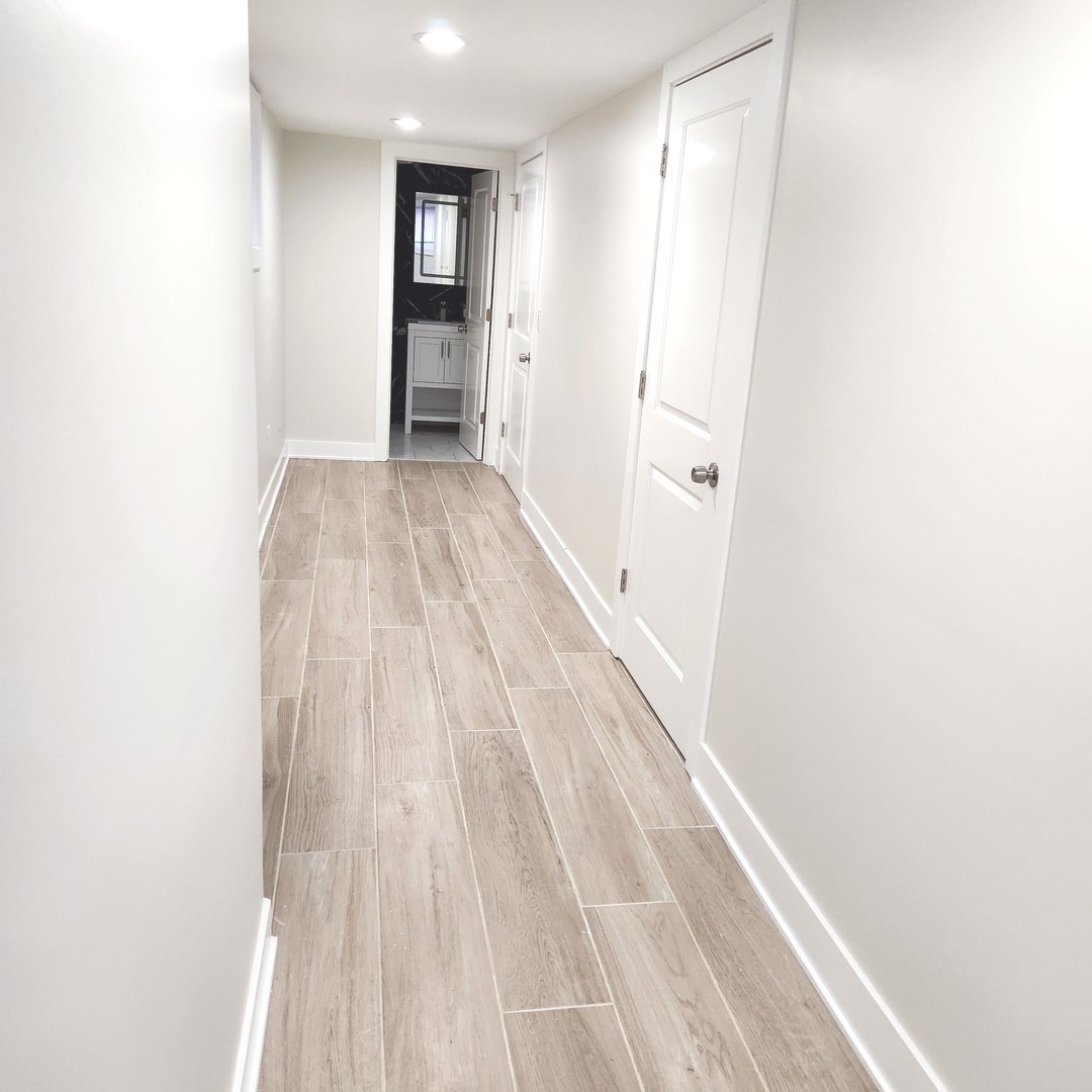 6350 S Champlain Avenue, Chicago, IL 60637