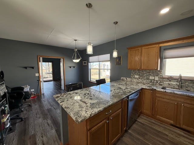 76 ROCKING HORSE Lane, Grayslake, IL 60046