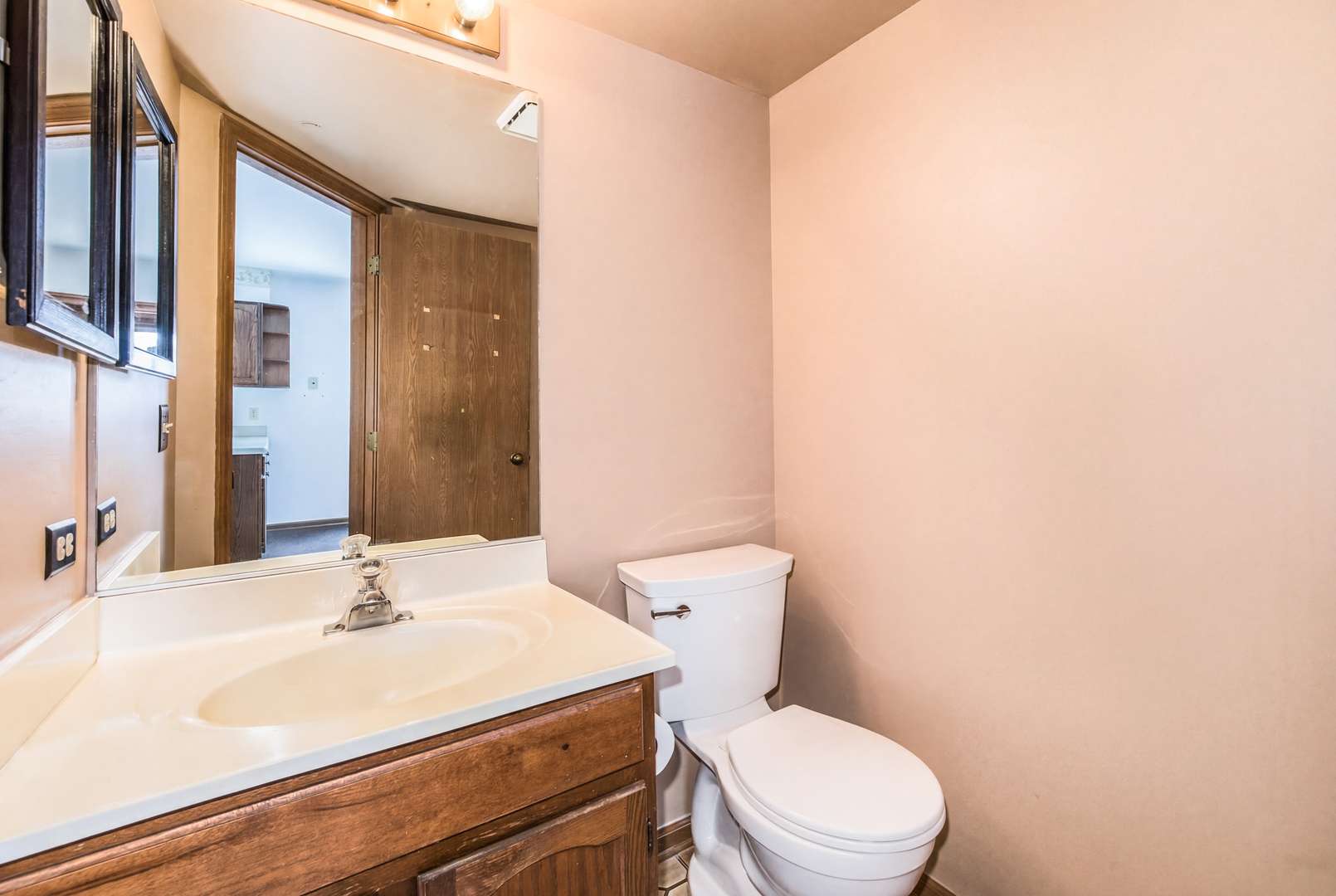 400 Green River Court, Schaumburg, IL 60194