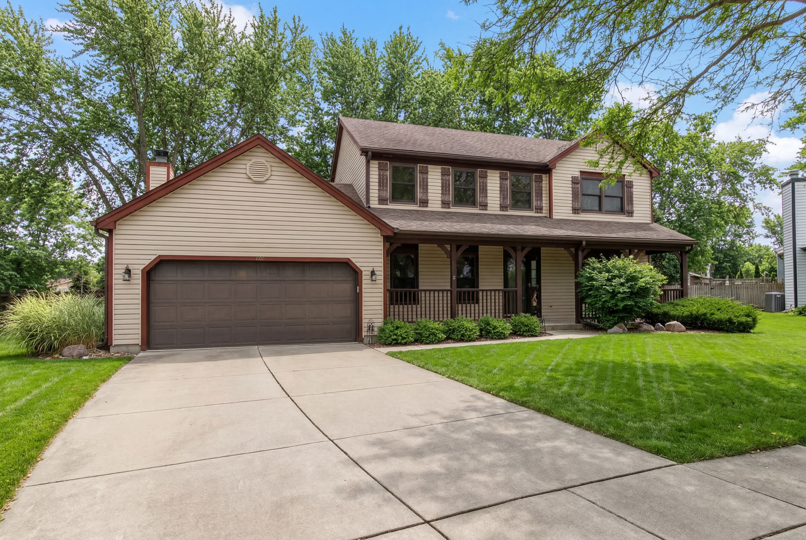 400 Green River Court, Schaumburg, IL 60194