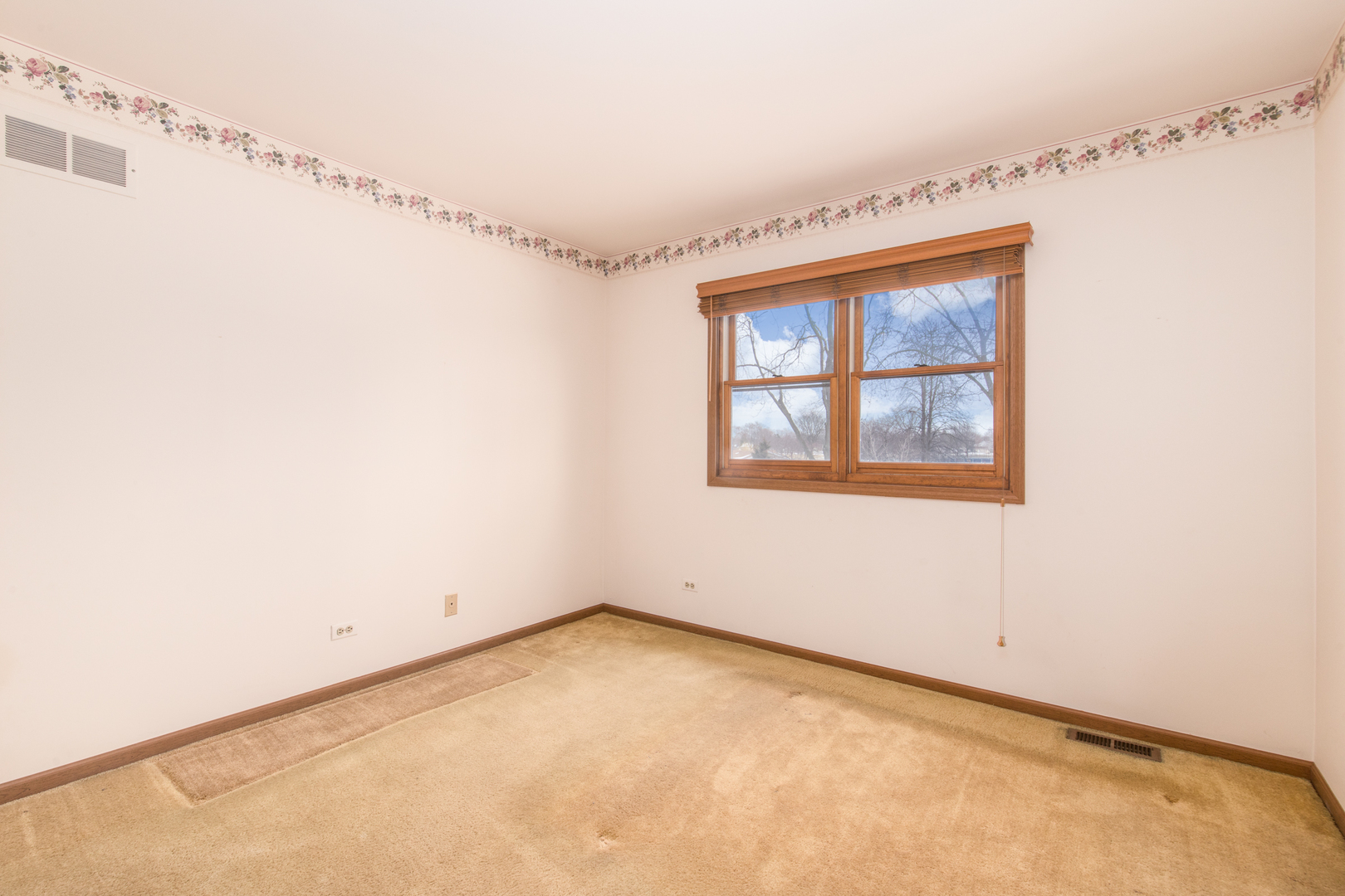 400 Green River Court, Schaumburg, IL 60194