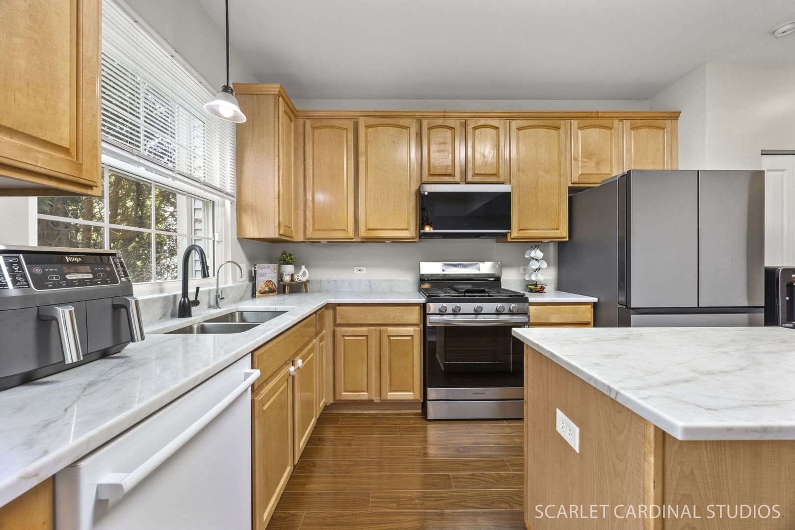 2826 Peachtree Circle, Aurora, IL 60502