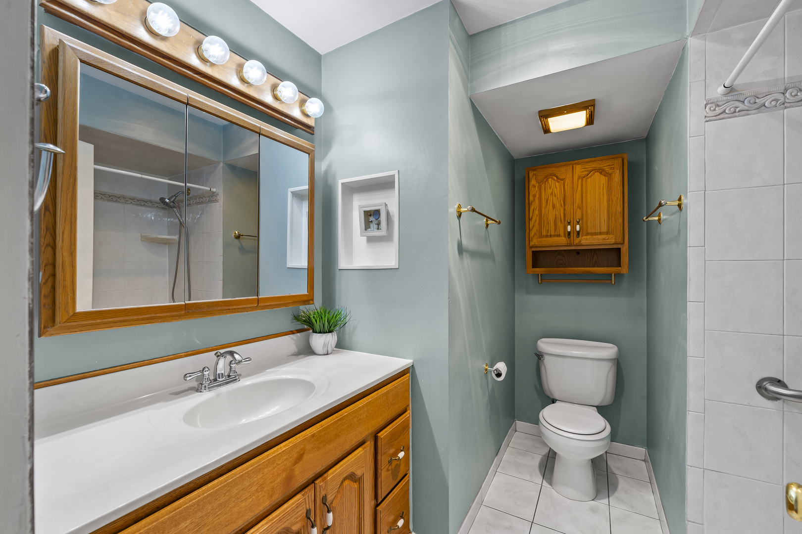 3250 Sanders Road #10C, Northbrook, IL 60062