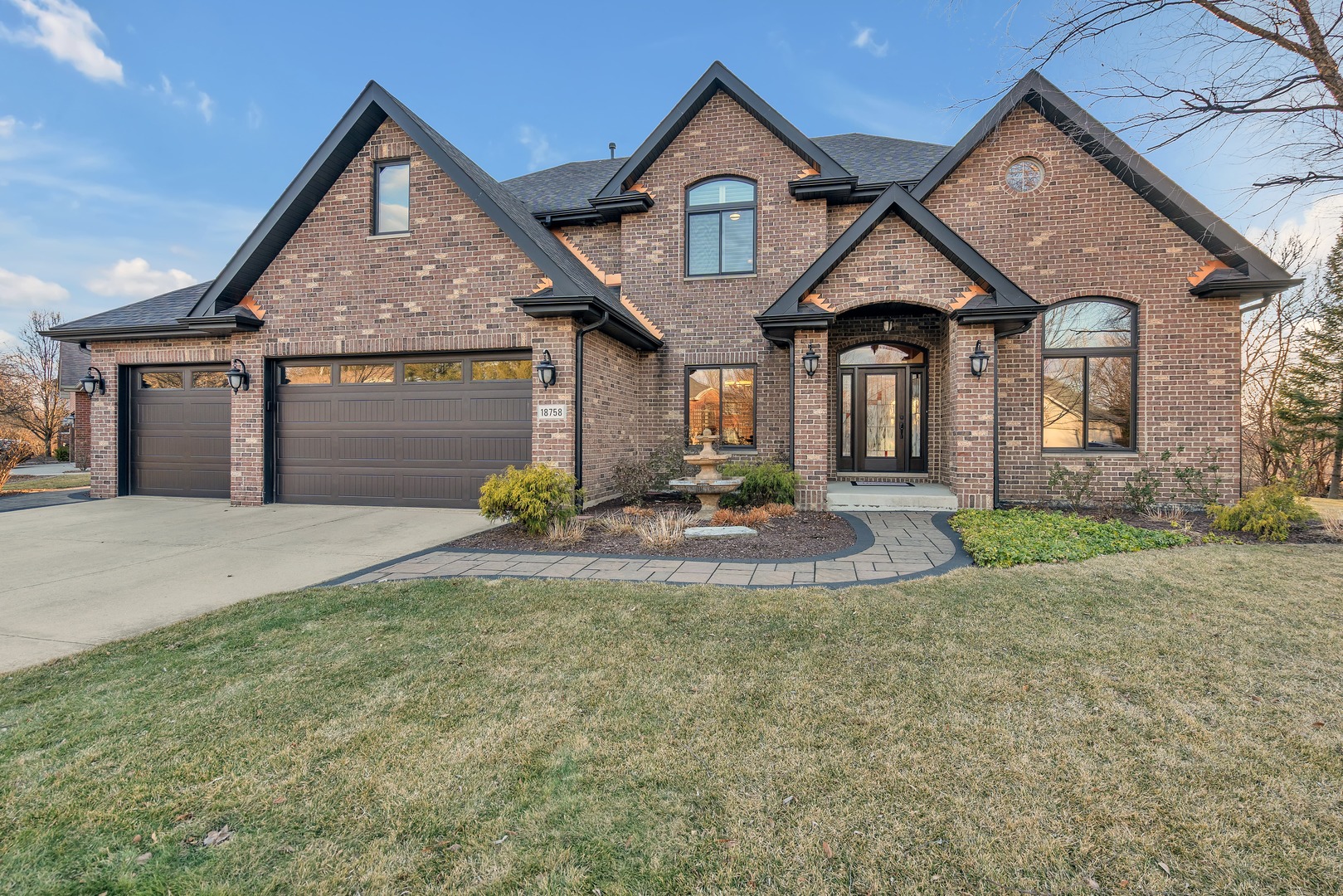 18758 Chestnut Court, Mokena, IL 60448