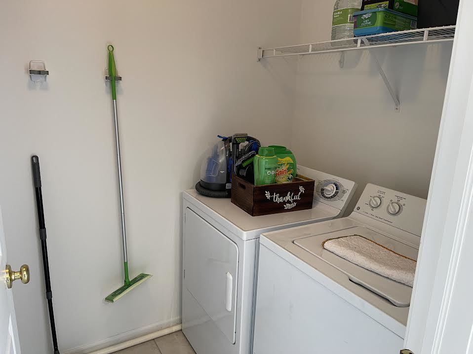 1040 N Claremont Drive, Palatine, IL 60074