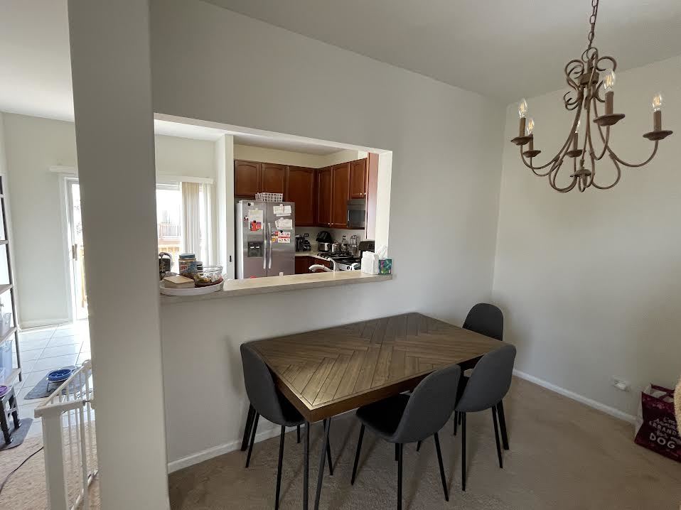 1040 N Claremont Drive, Palatine, IL 60074