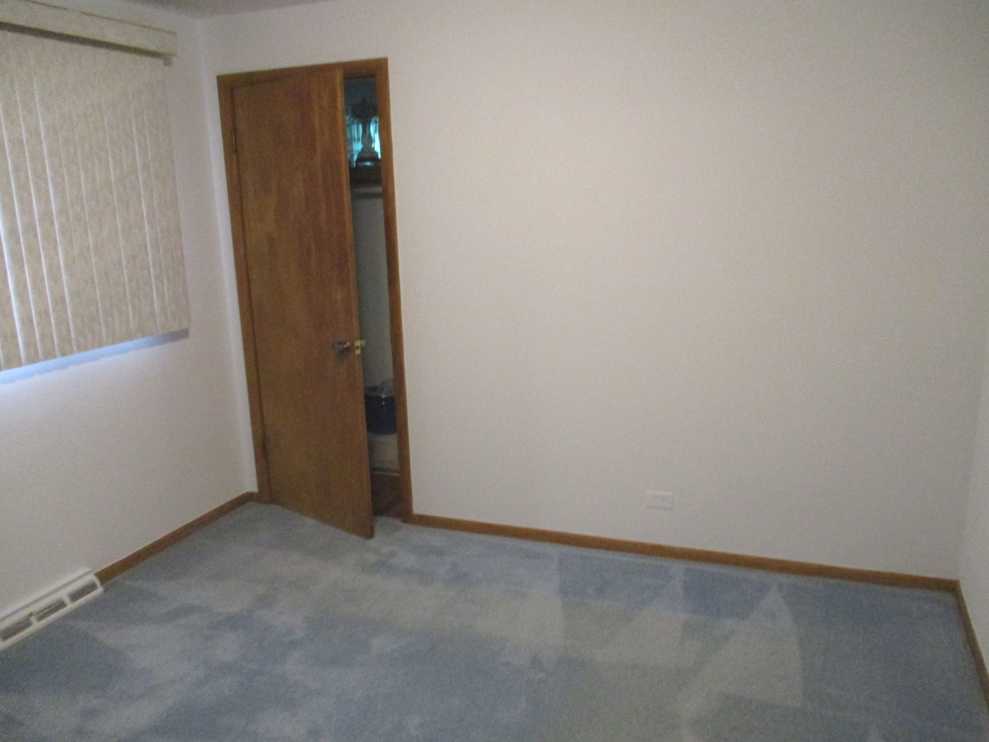 11218 S WHIPPLE Street, Chicago, IL 60655