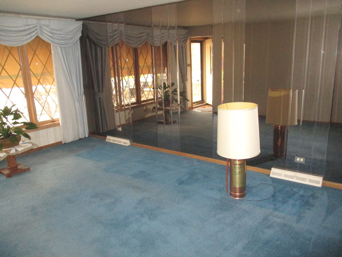 11218 S WHIPPLE Street, Chicago, IL 60655