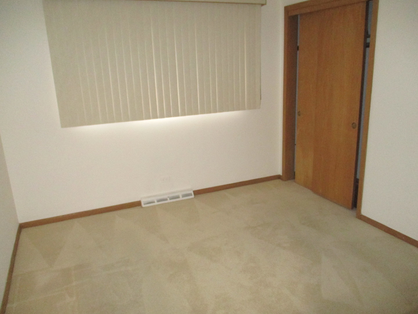 11218 S WHIPPLE Street, Chicago, IL 60655