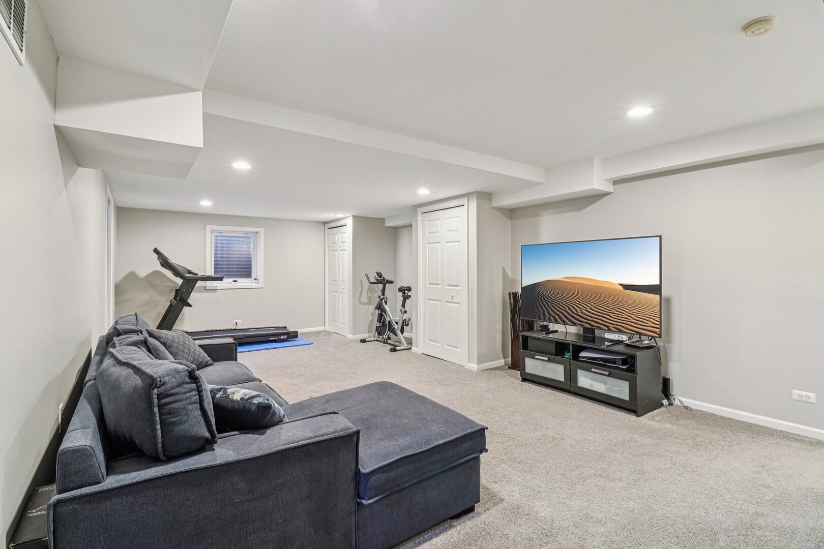 1653 Brighton Drive, Mundelein, IL 60060