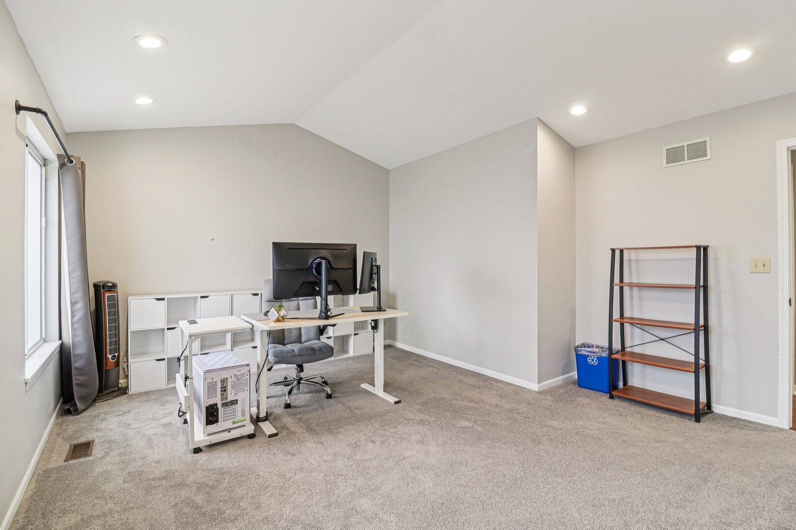 1653 Brighton Drive, Mundelein, IL 60060