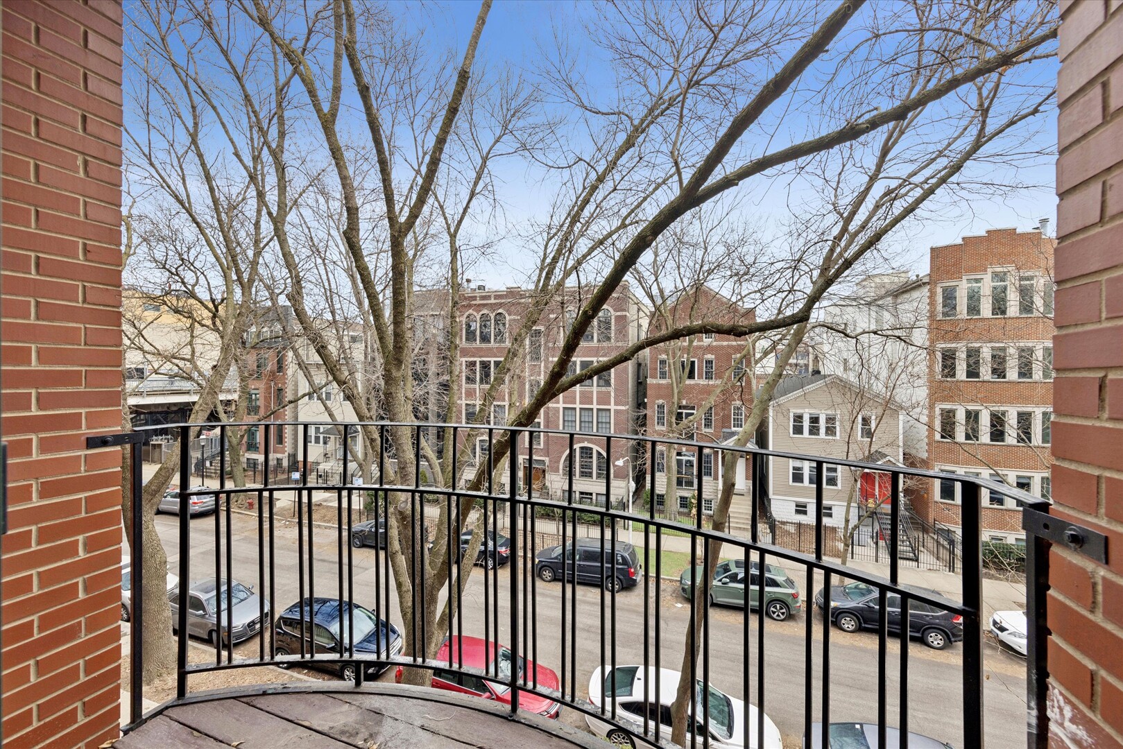1520 N Hudson Avenue #3, Chicago, IL 60610