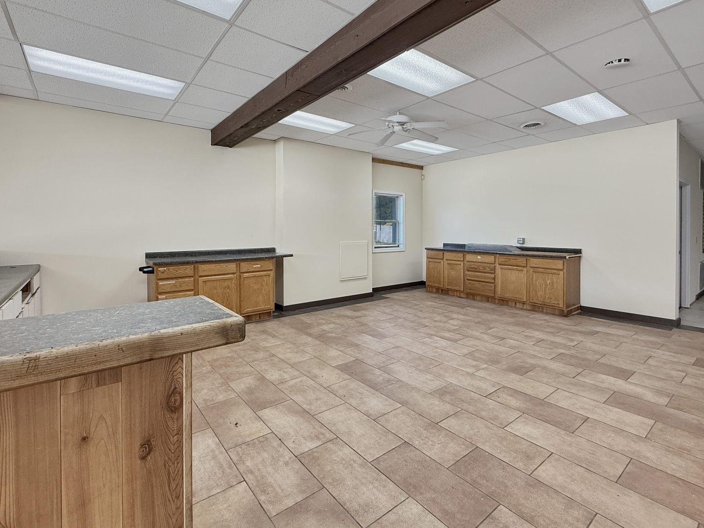 909 Front Street, McHenry, IL 60050