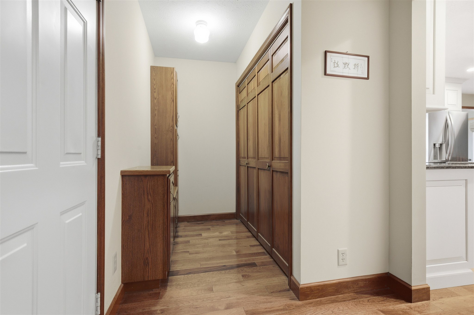 2 Knottingham Court, Bloomington, IL 61704