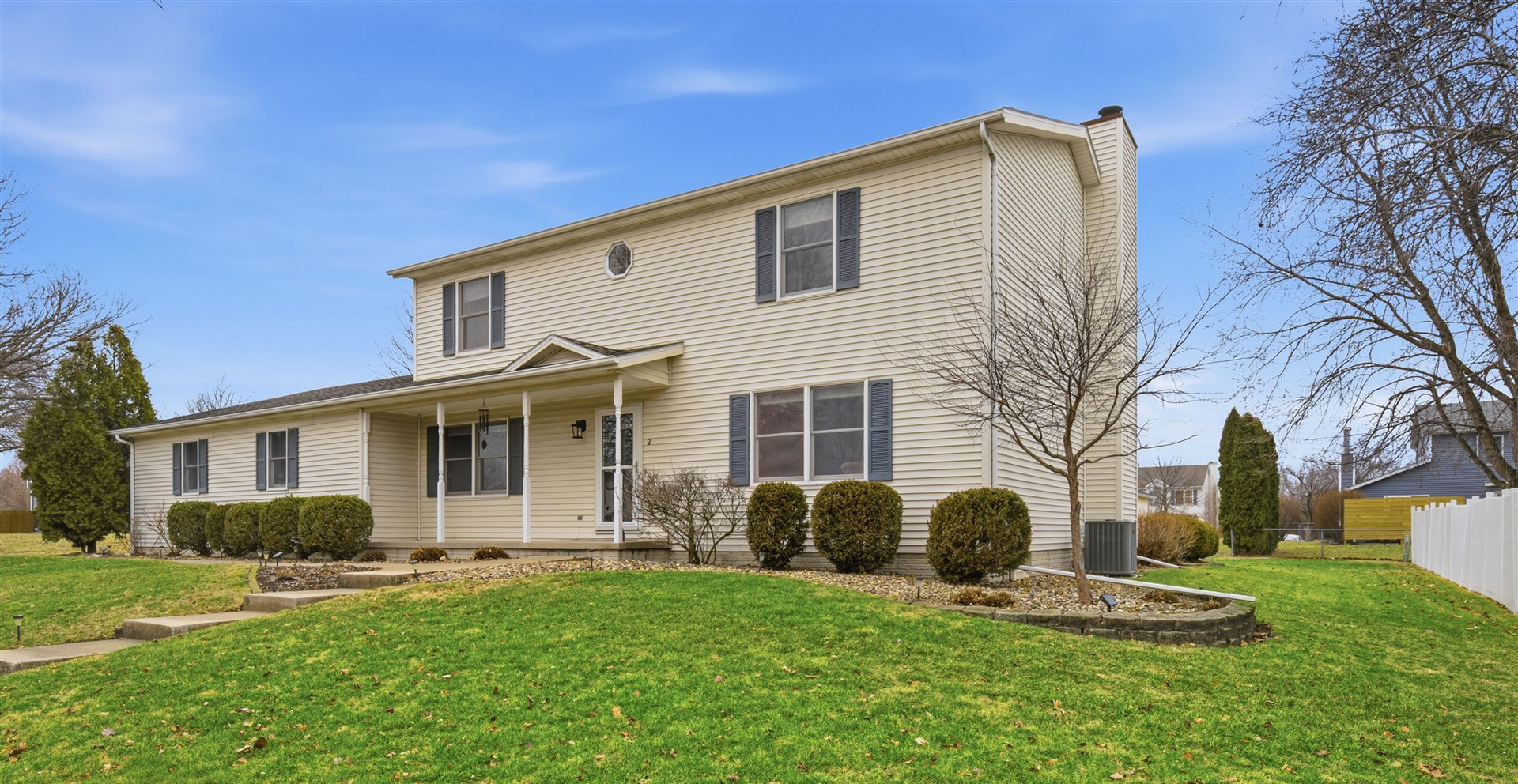 2 Knottingham Court, Bloomington, IL 61704